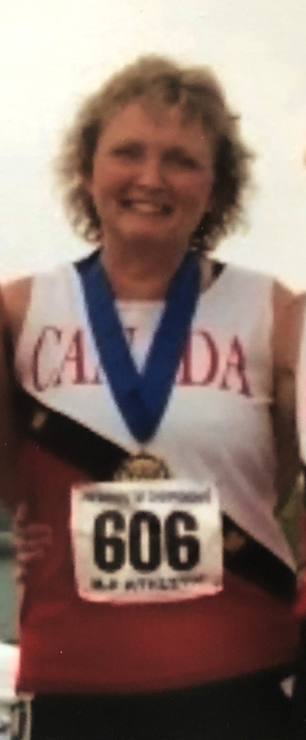 GJ012-4X110Relay Cdn Team Gold Just Gail