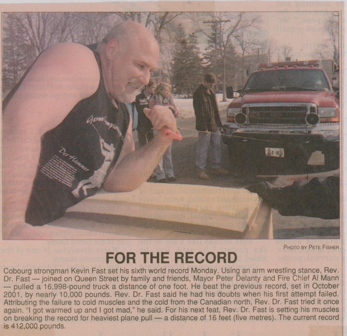 Kevin Fast pulls w-arm wrestling stance