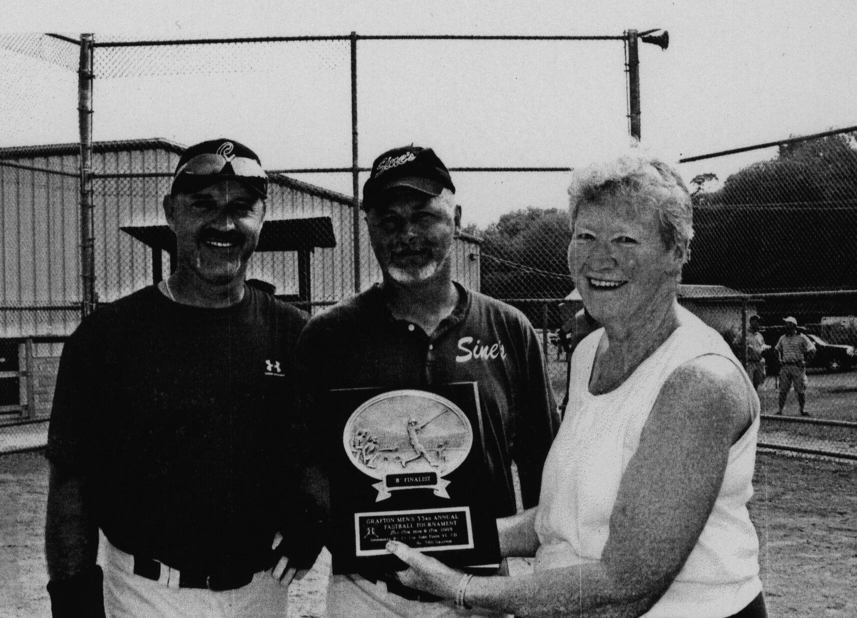 Softball -Grafton Tournament -2005 -Mens-B Runner Up-Sines