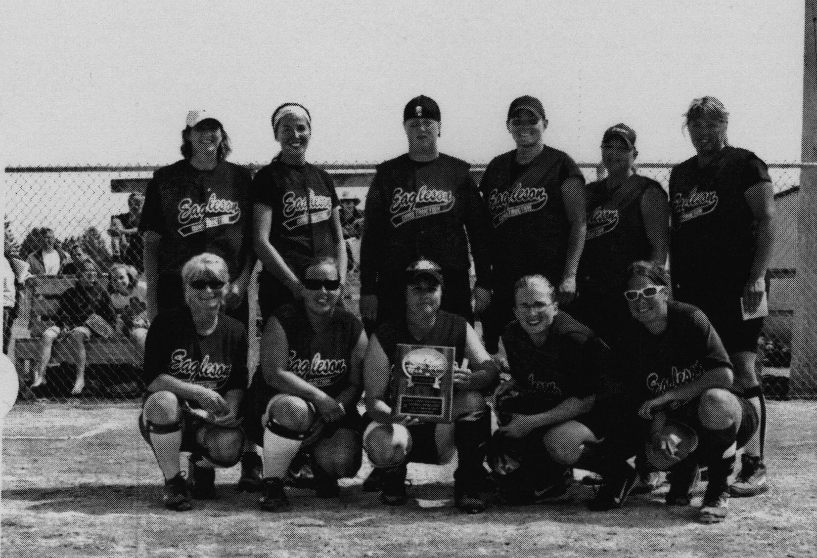 Softball -Grafton Tournament -2009 -Ladies-B Runner Up-Eagleson Construction