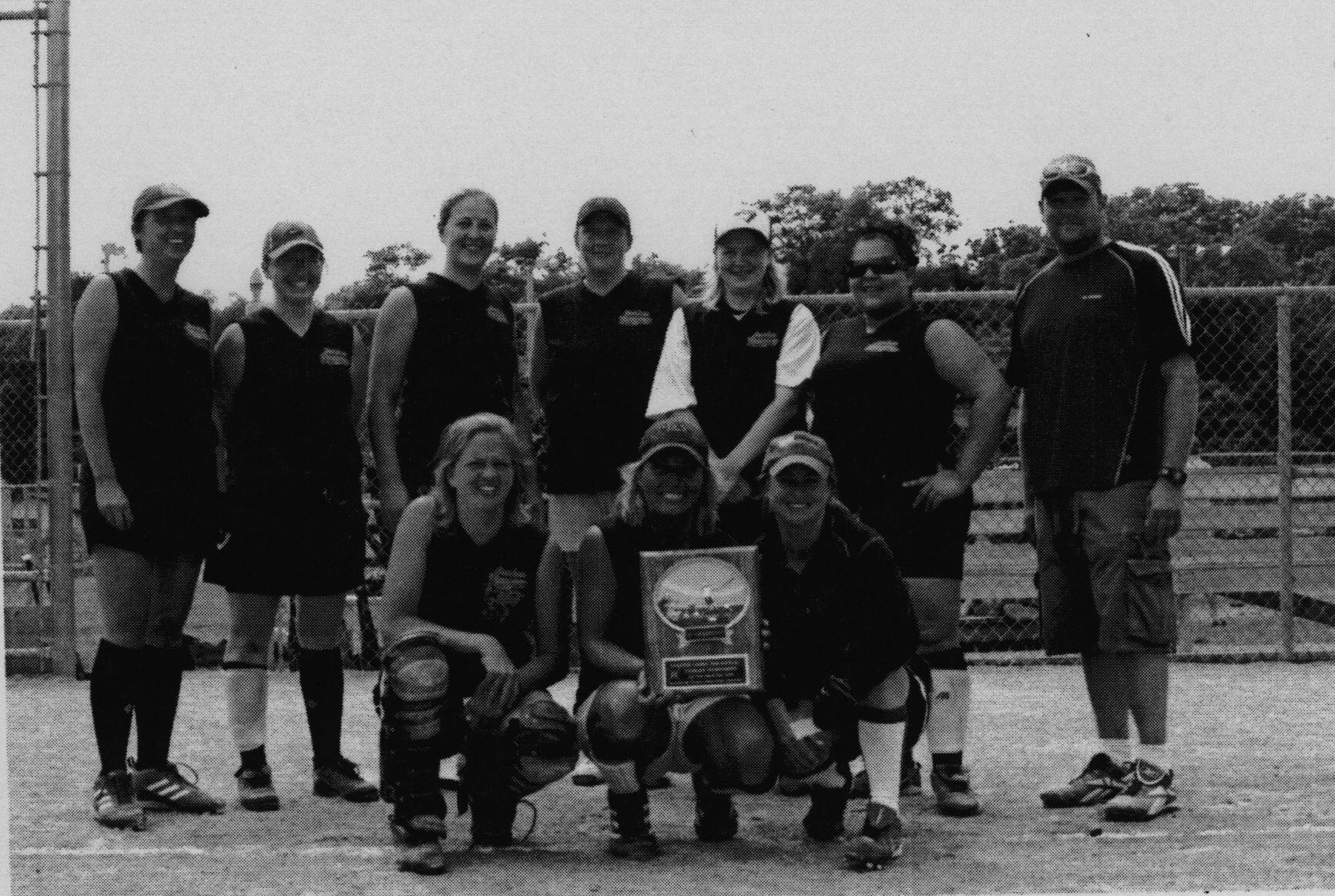 Softball -Grafton Tournament -2009 -Ladies-D Champs-Lashly Masonry Belleville