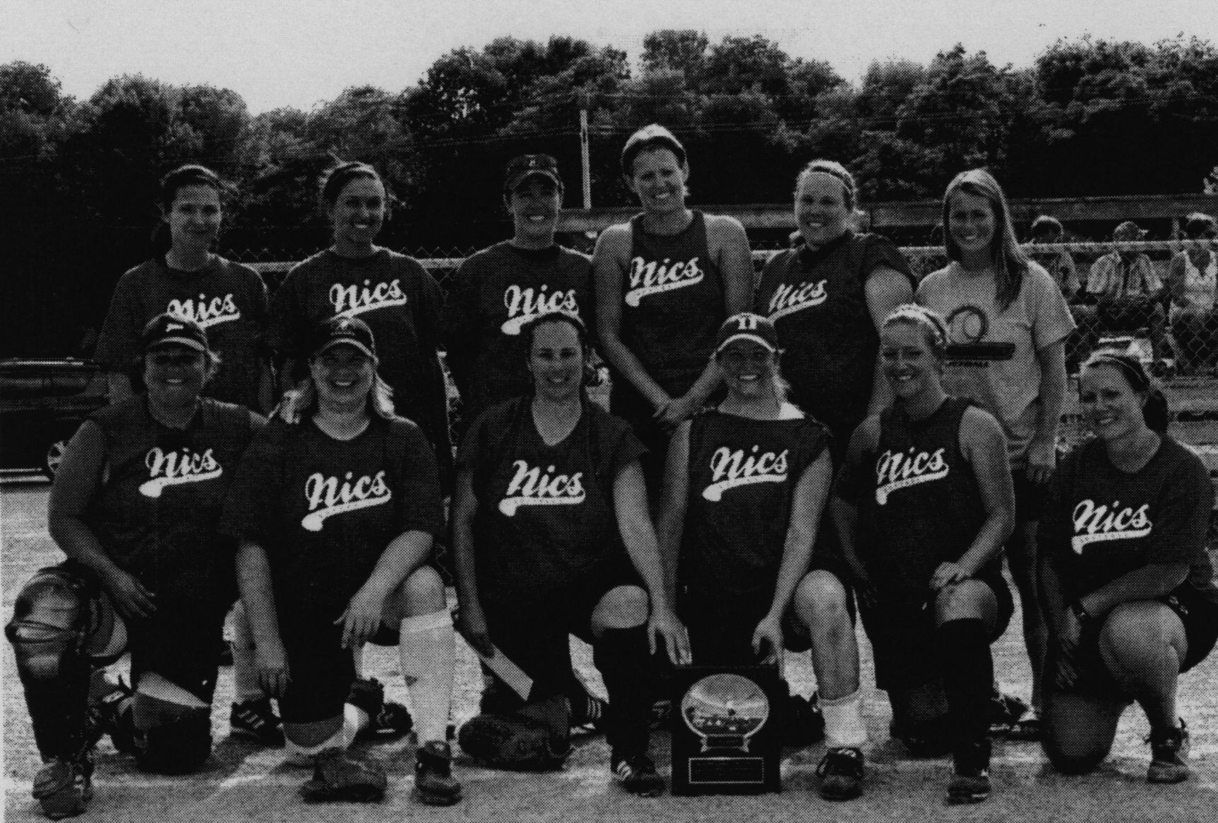 Softball -Grafton Tournament -2010 -Ladies-A Champs-Brampton Nics