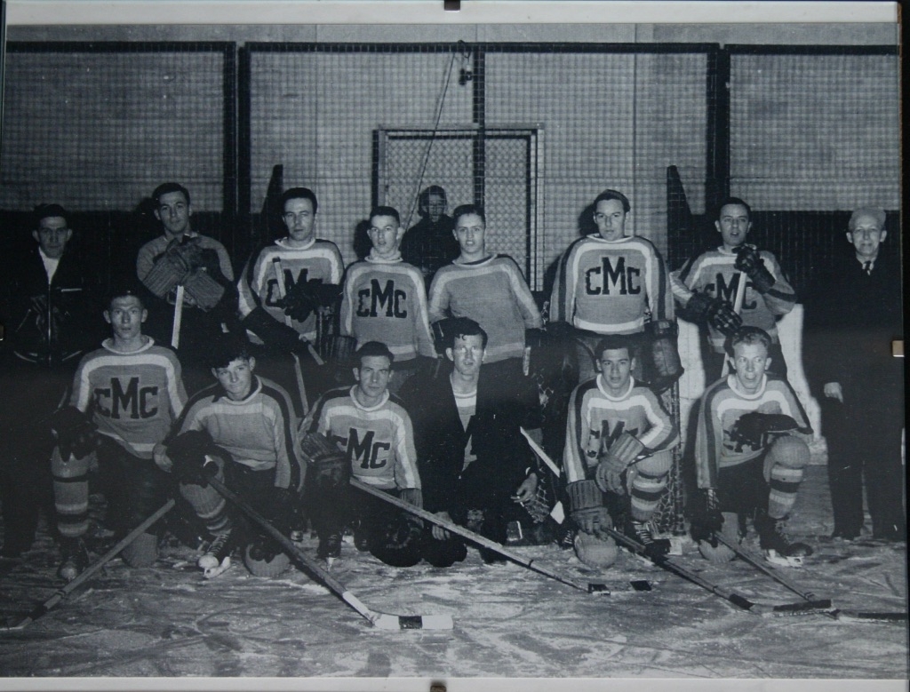 1950-51 Cobourg Mercantile hockey photo