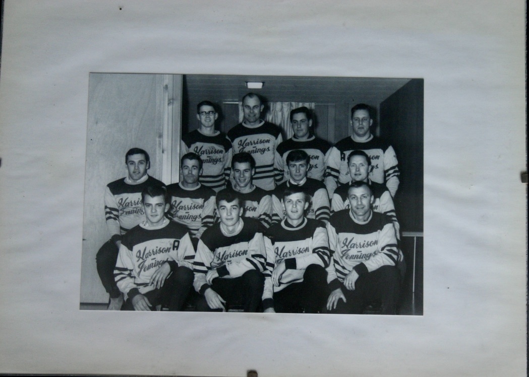 1970-71 Cobourg Mercantile hockey team photo