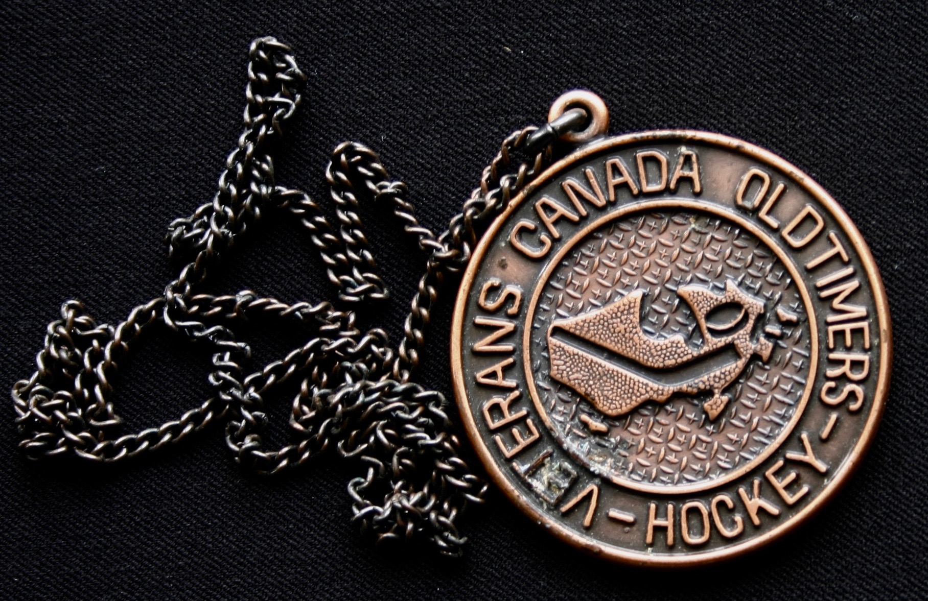 1978 Don Ito Oldtimer's hockey medal -Florida