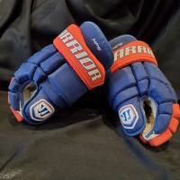 1990 Edmonton Oiler gloves worn by Steve Smith