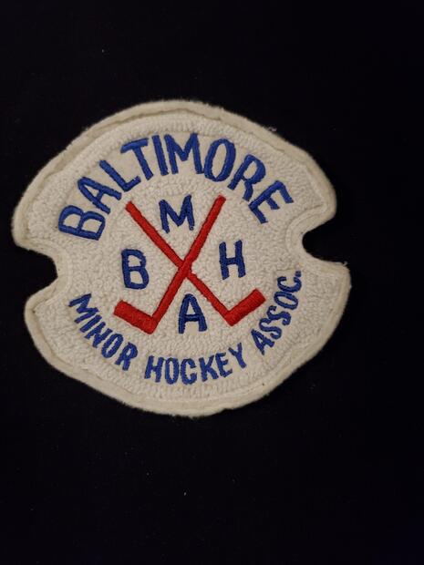 Neil Cane oval crest 'Baltimore Minor Hockey Association BMHA'