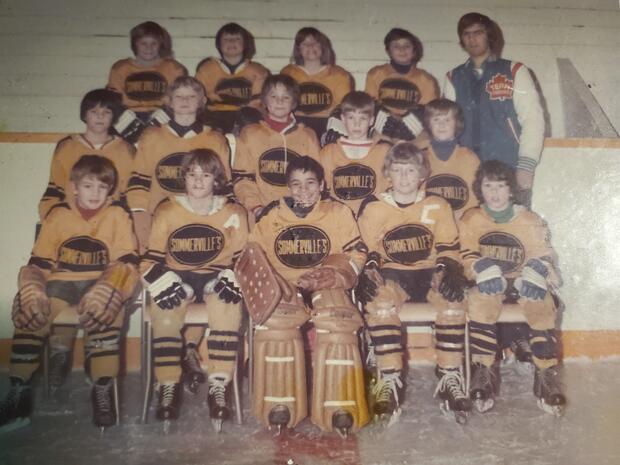 1977 CCHL photo Sommerville's Atoms hockey team