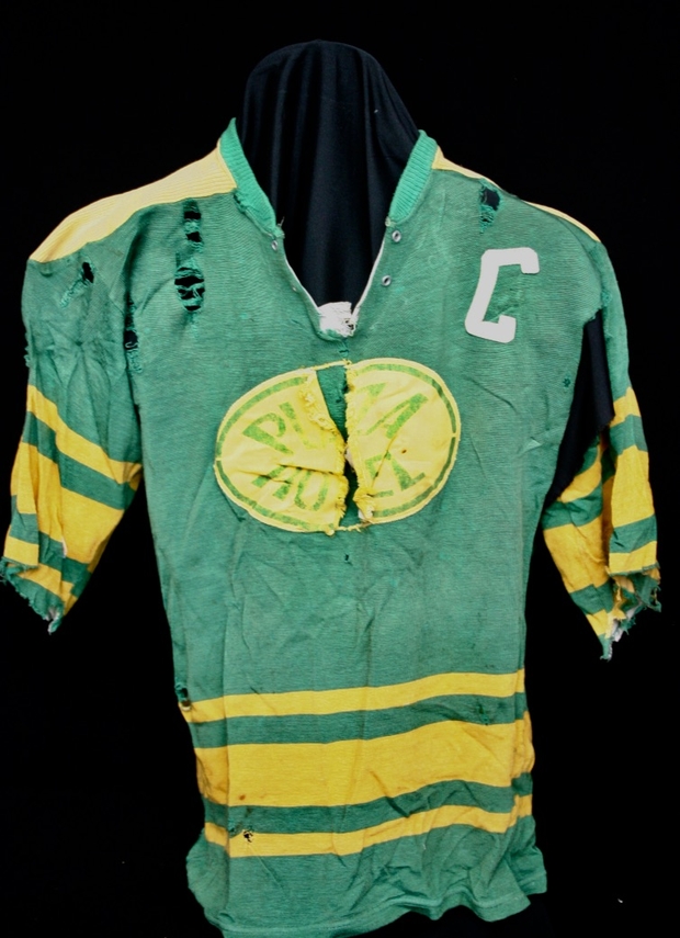 1973-74 Cobourg Mercantile hockey jersey Plaza