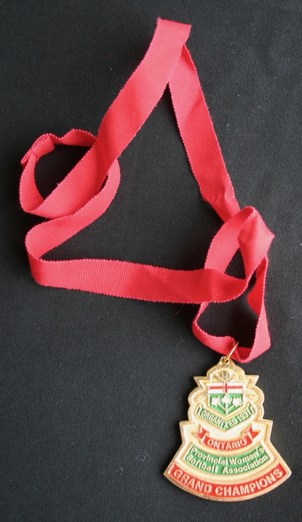 1985 Cobourg Senior Angels Ontario gold medal