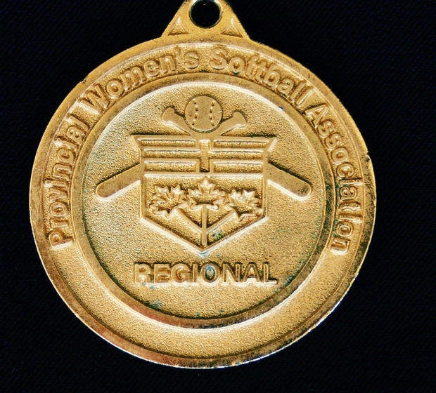 1984 Cobourg Angels Senior gold Ontario medal