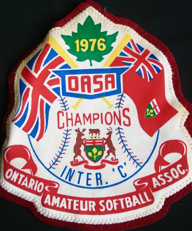 1976 Cold Springs Cats champions crest
