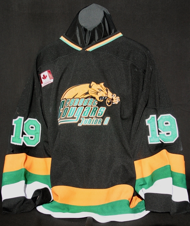 2008 Cobourg Cougars black game jersey #19