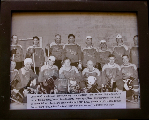 Colborne Cramahe Oldtimer's hockey team photo