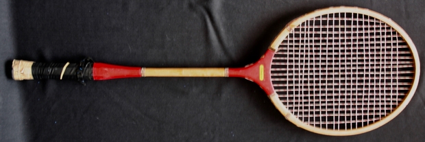 1950 badminton wooden racquet red handle