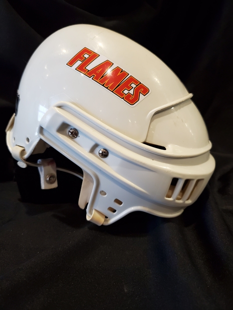 1999 Calgary Flames helmet worn by Steve Smith
