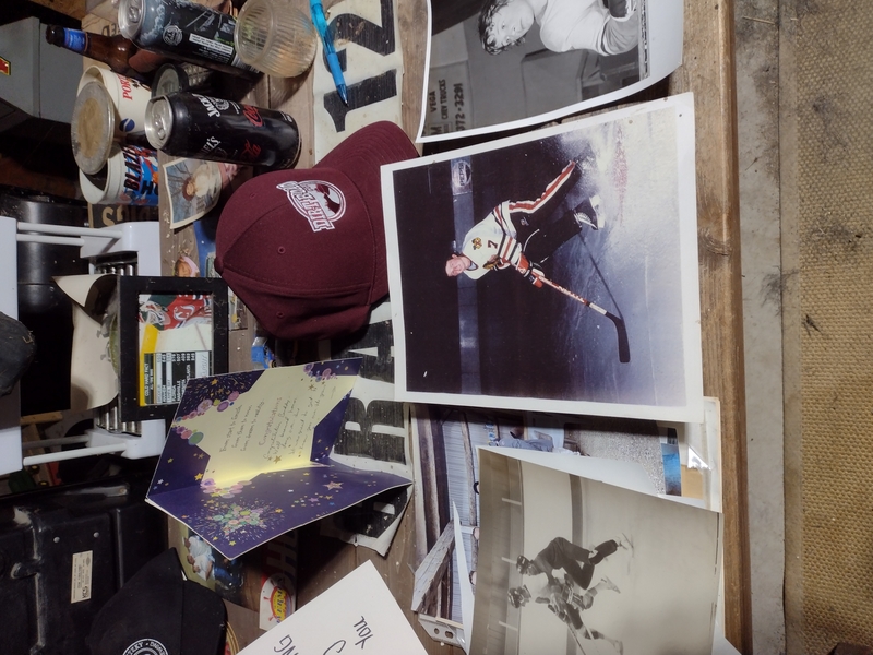 DW022-selection of Pics, Hats, Cups