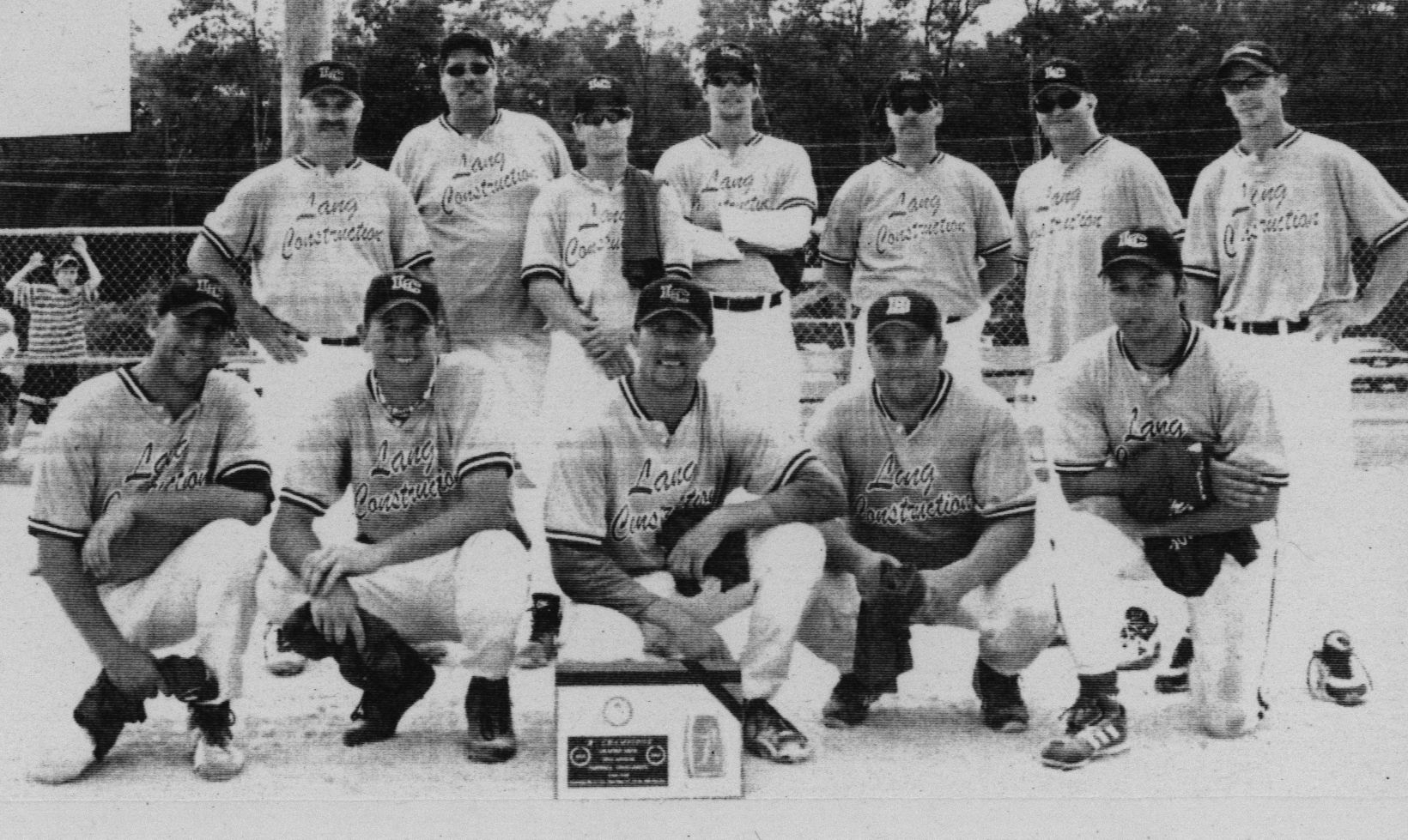 Softball -Grafton Tournament -2002 -Mens-B Champs-Lang Construction