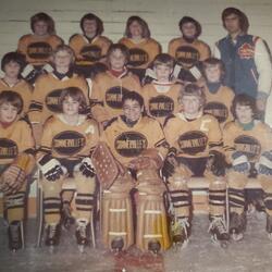 1977 CCHL photo Sommerville's Atoms hockey team