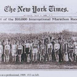 1909 Fred Simpson photo in NY Times at start of a professional race