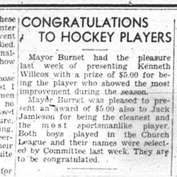 1944-04-27 Hockey -Mayor gives cash awards to CCHL players