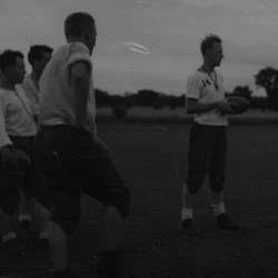 Football -Galloping Ghosts -1949 -P01-Tryouts-Coach Edminston