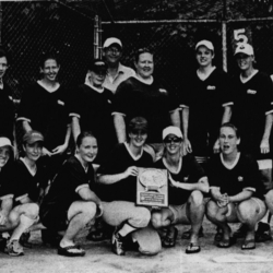 Softball -Grafton Tournament -2004 -Ladies-D Champs-Cheers Belleville