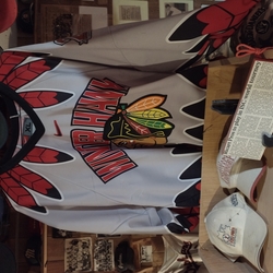 DW019- Portland Winterhawks Jersey