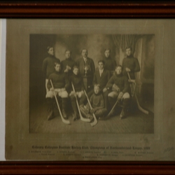 1909 Cobourg Collegiate Institute hockey photo