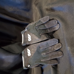 Marty Kernaghan game batting gloves