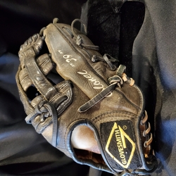 Marty Kernaghan fastball glove